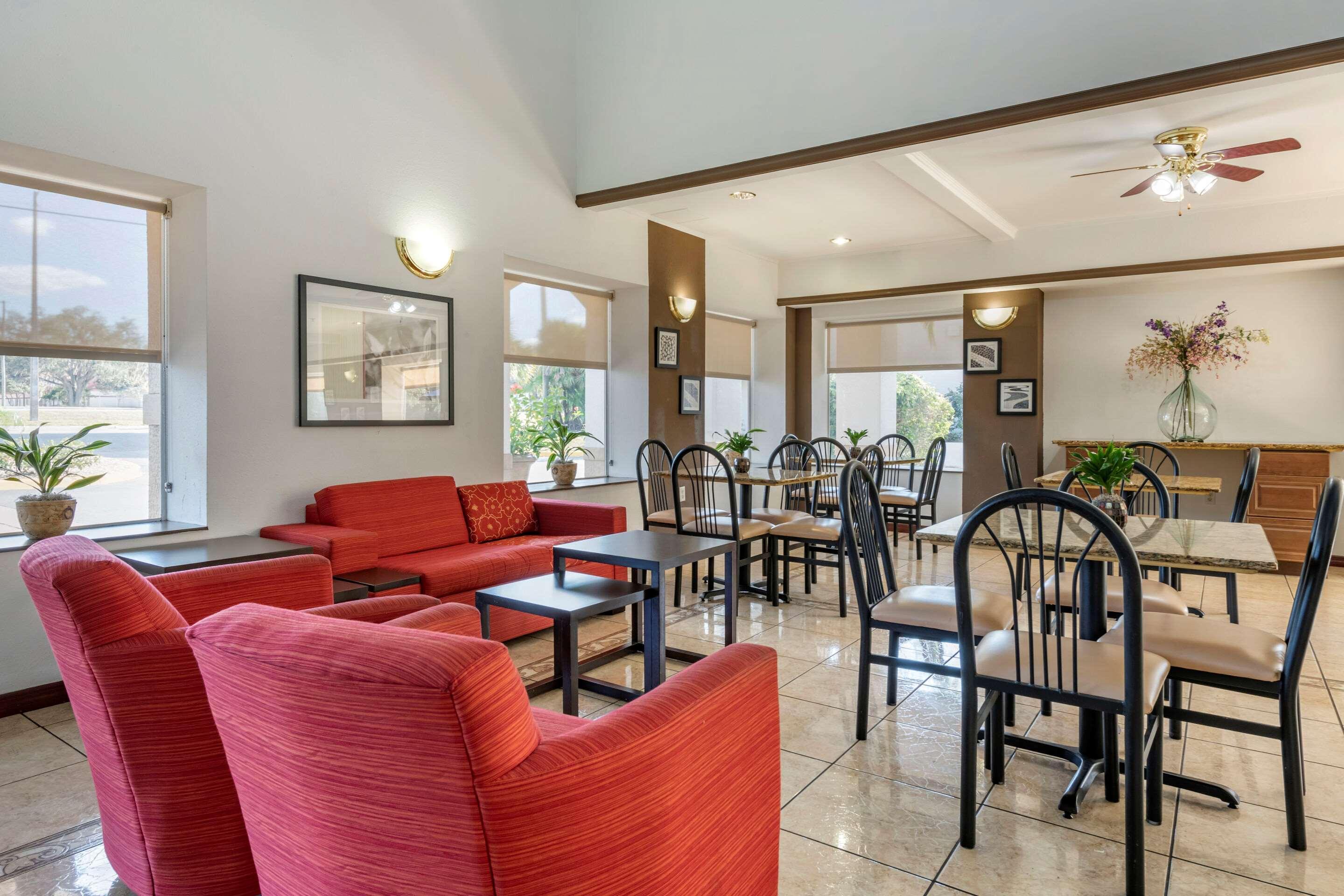 Quality Inn Zephyrhills-Dade City Eksteriør bilde